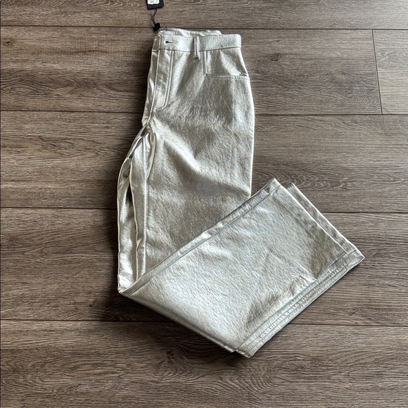 Gianni Bini Metallic Silver Pants - Picture 4 of 5